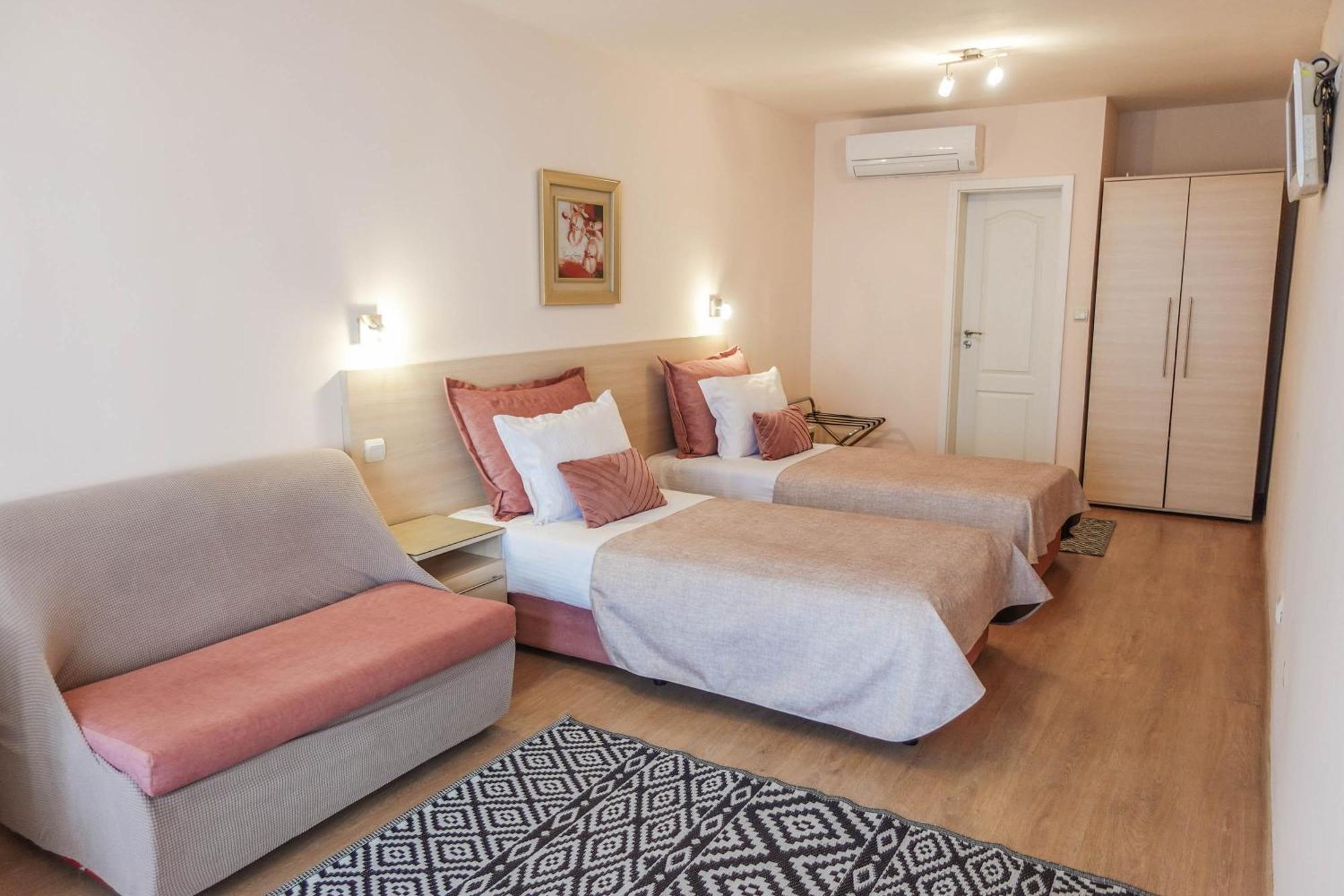 Hotel Acropolis Varna Ngoại thất bức ảnh
