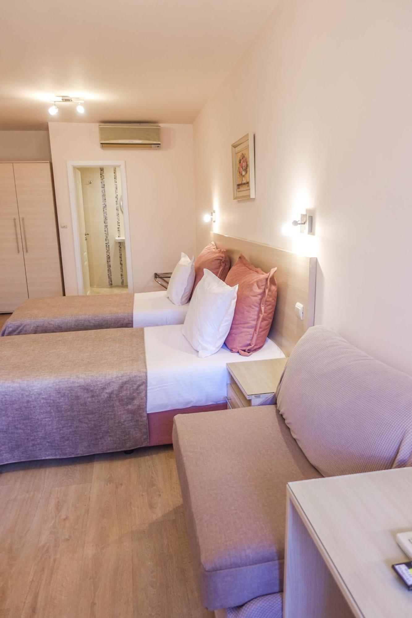Hotel Acropolis Varna Ngoại thất bức ảnh
