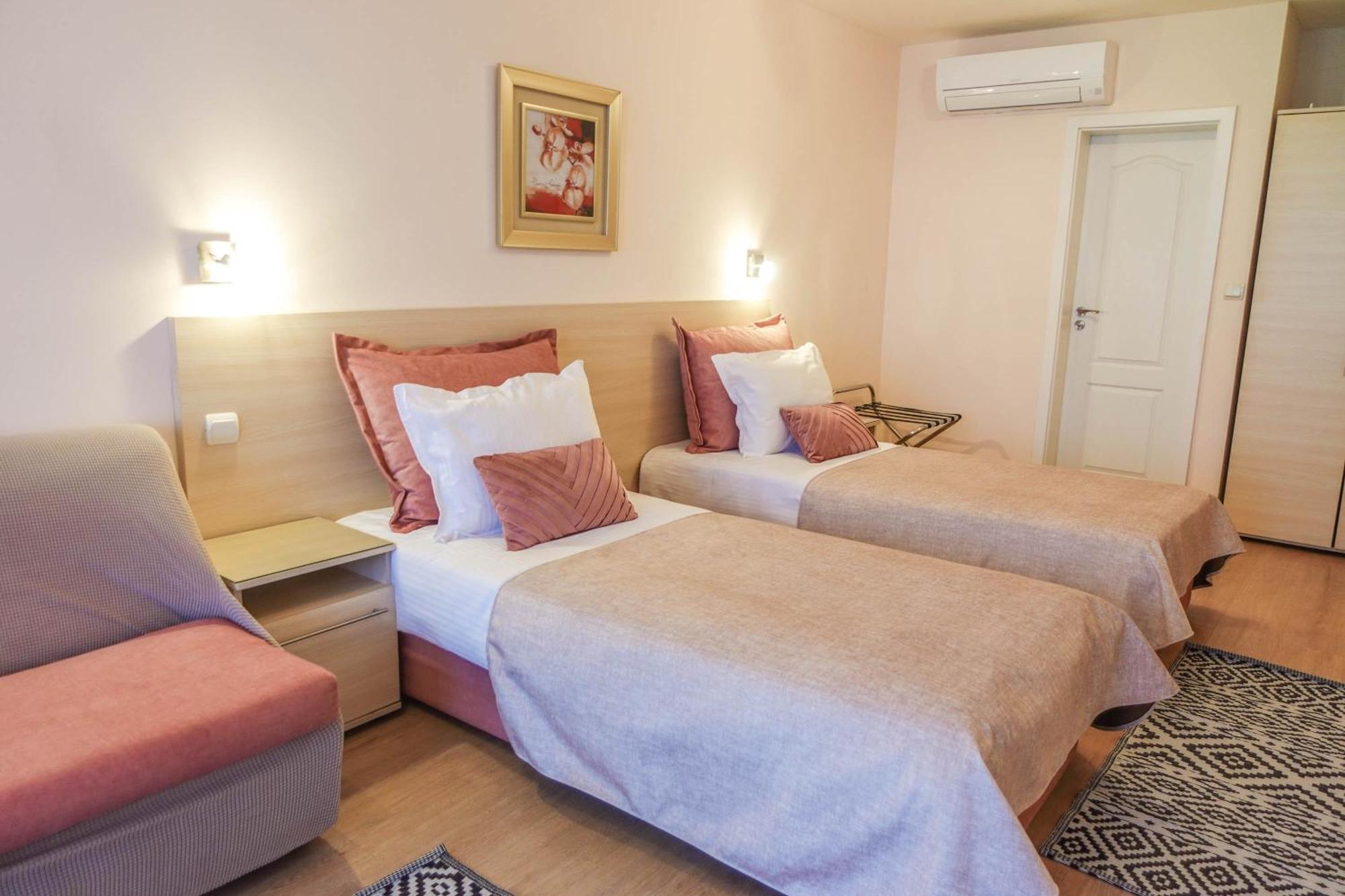 Hotel Acropolis Varna Ngoại thất bức ảnh