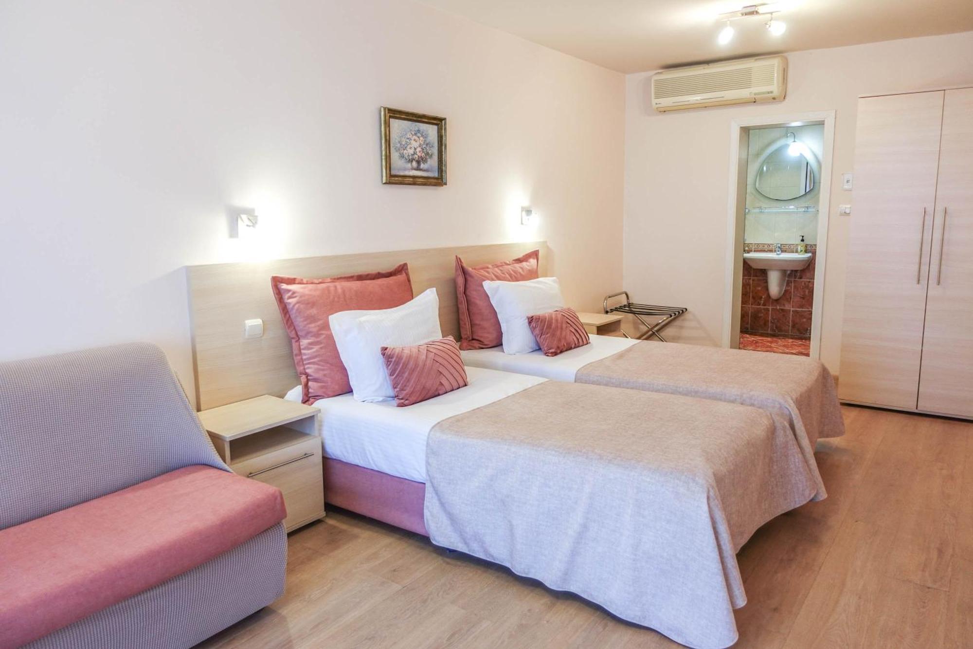 Hotel Acropolis Varna Ngoại thất bức ảnh