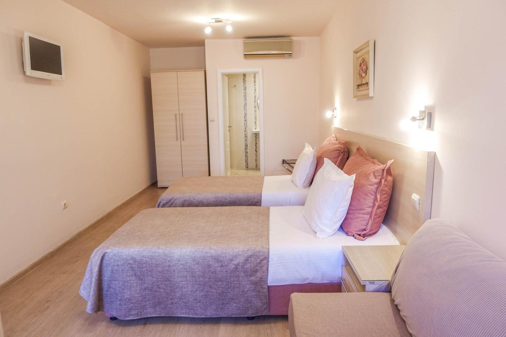 Hotel Acropolis Varna Ngoại thất bức ảnh